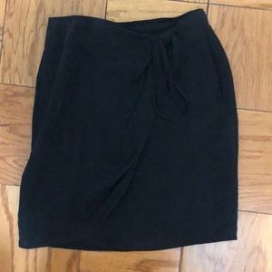 J. Crew black skirt with bow size 2